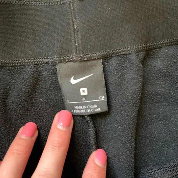 Nike Joggers Size Small 27 Inch Inseam - Picture 5 of 7